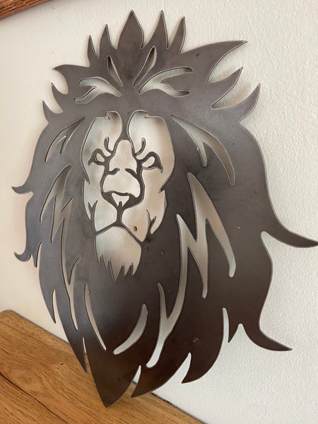 Striking Large  Lion Head Metal Wall Art Plaque