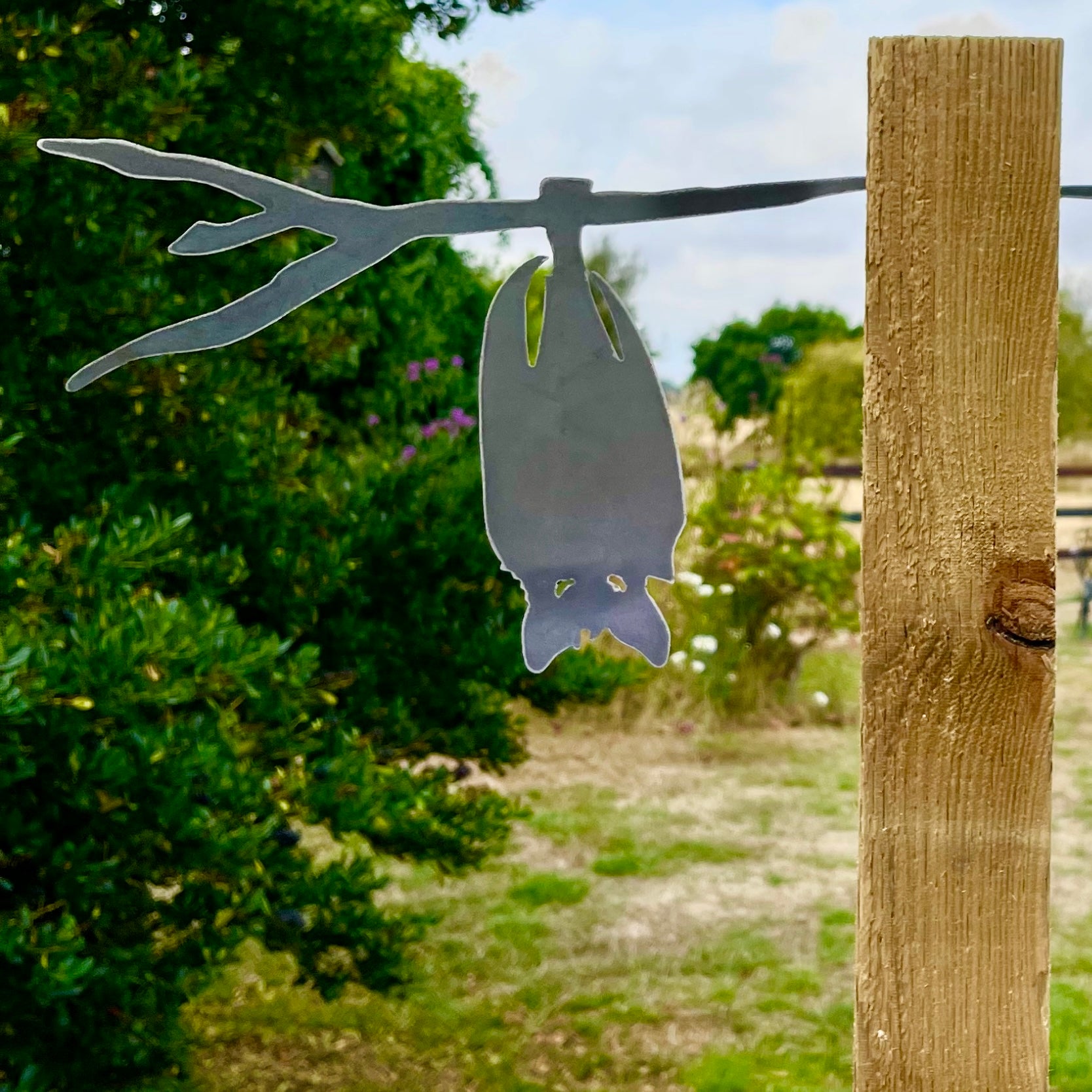 Hanging Sleeping Bat Tree Spike