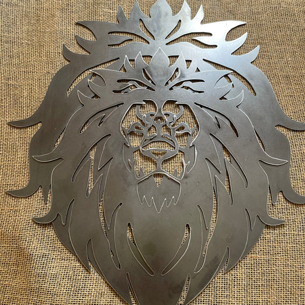 Striking Large  Lion Head Metal Wall Art Plaque