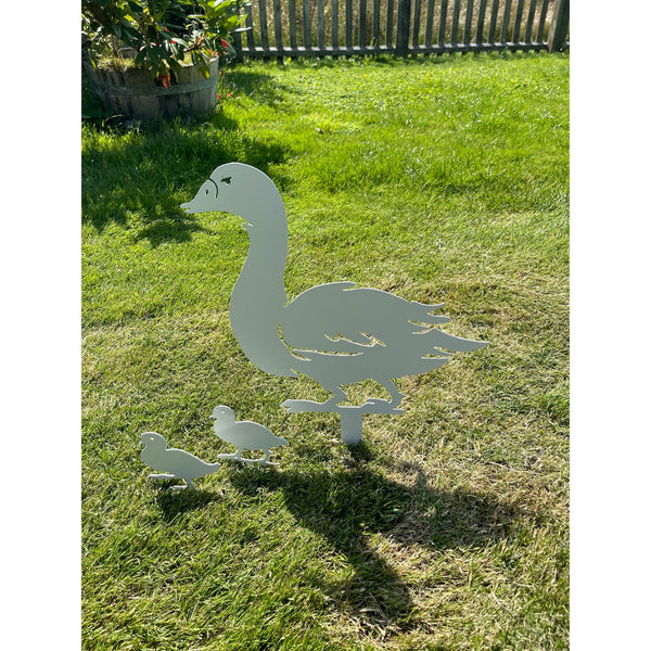 Goose & 2 Goslings Garden Stake - Natural or Chalk White